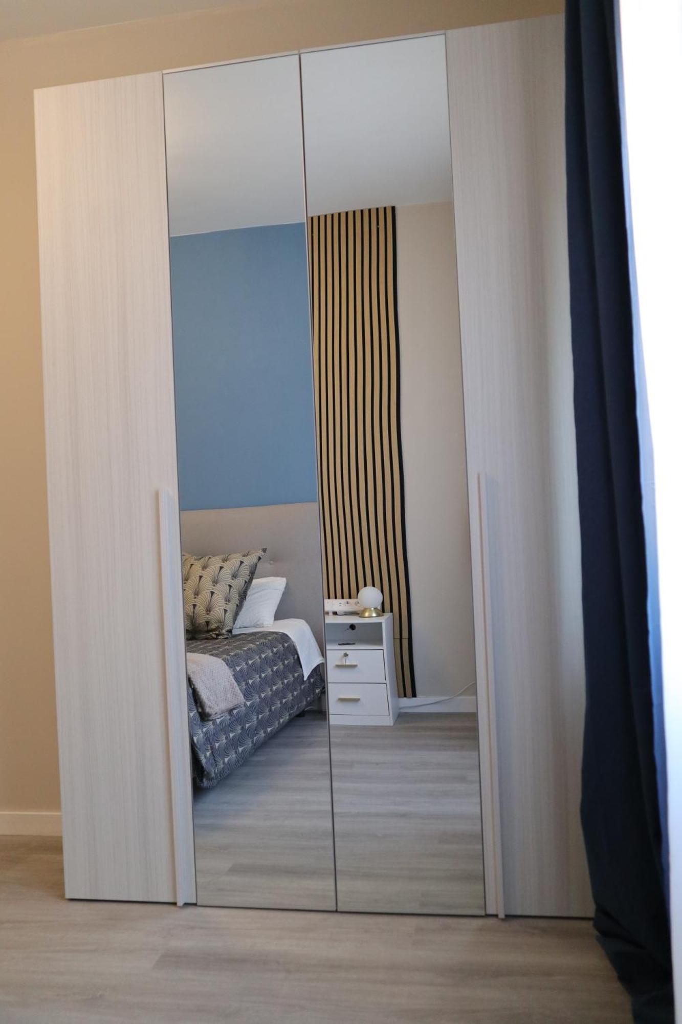 Sara's - Modern Near Metro, Perfect For Families And Groups In Appartamento Roma